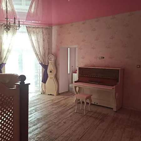 Апартаменты Retro House